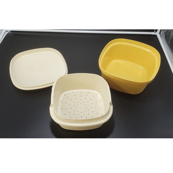 VTG Tupperware HARVEST GOLD 3pc Steam n Store Container w/Insert 887, 888, 889 - Picture 1 of 4